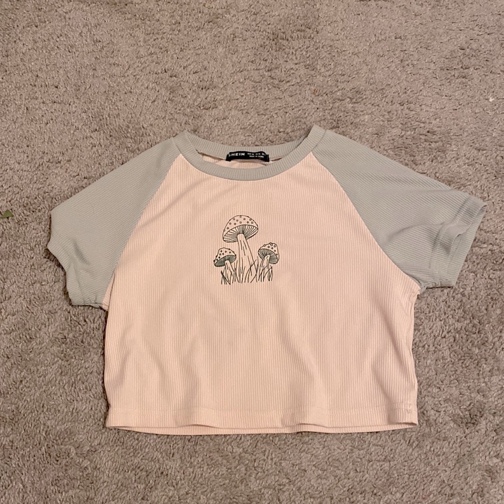 Mushroom Baby Tee🤍